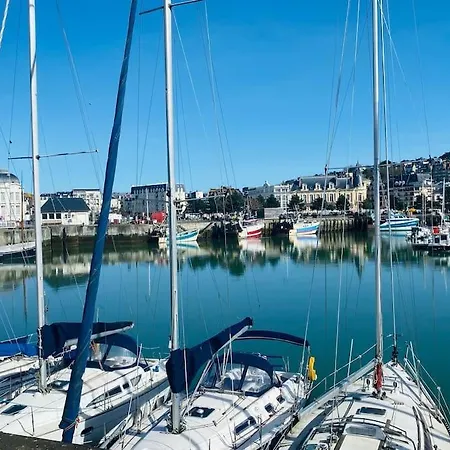 L'olliffe Joli Hypercentre A 2 Pas De La Place Morny